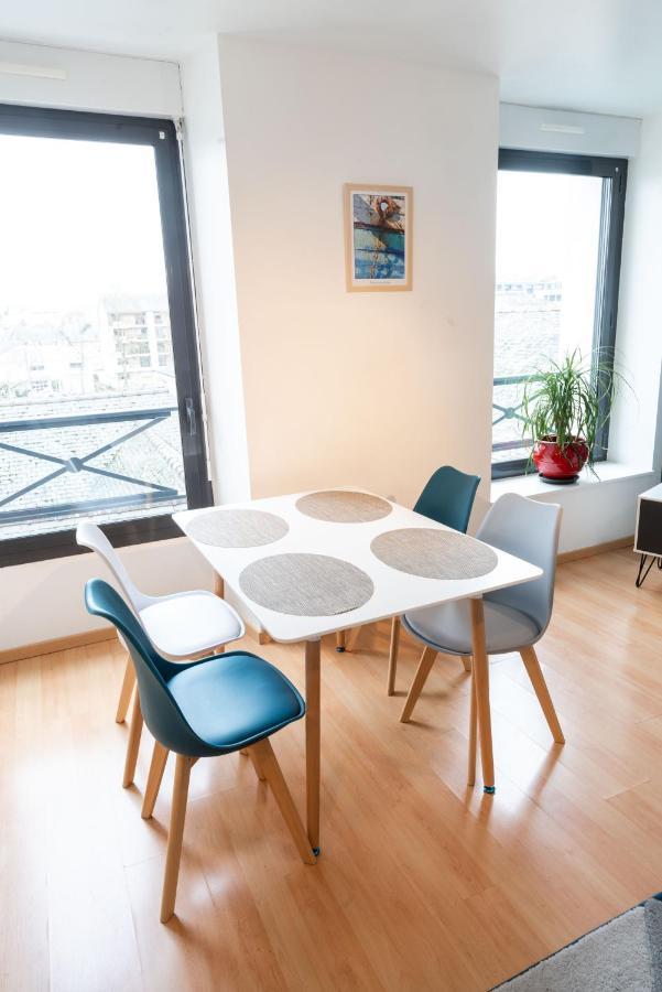 Appartement Rien Que Pour Vous Proche Centre Ville 라발 외부 사진