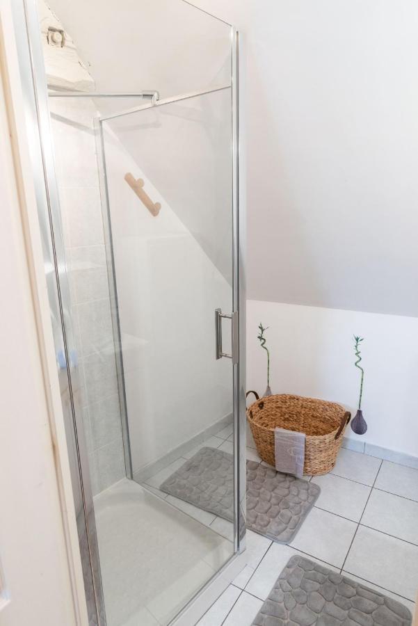 Appartement Rien Que Pour Vous Proche Centre Ville 라발 외부 사진